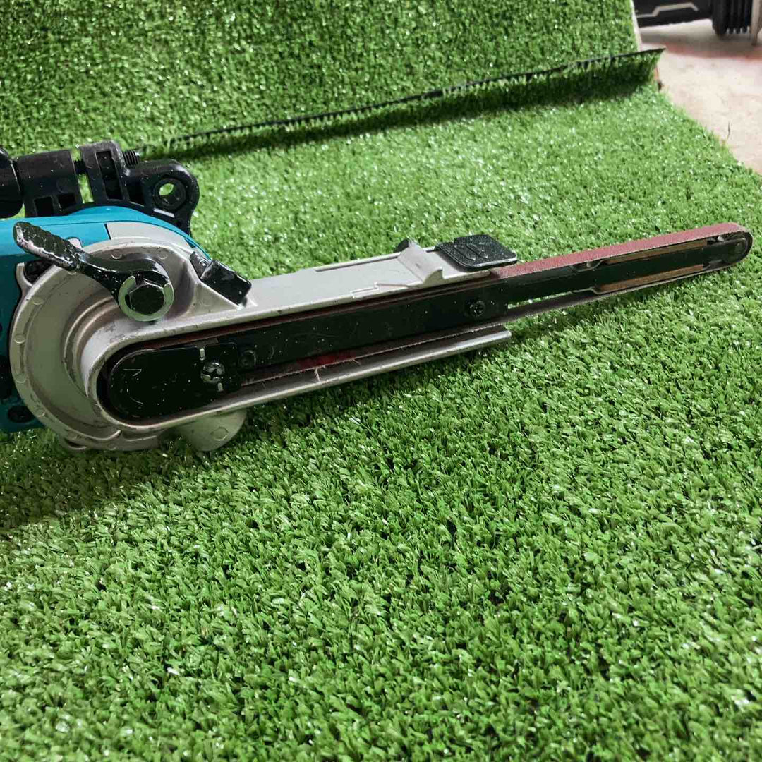 ★マキタ(makita) コードレスベルトサンダ BS180DZ【川崎店】
