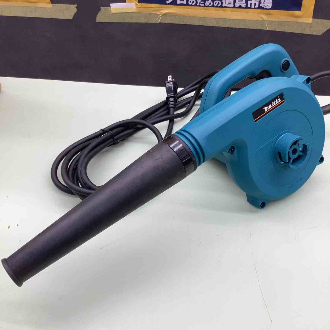 マキタ(ｍakita) ハンドブロワ UB1100 電源100ｖ 電流6.3A 質量1.7kg コード長さ5m 集じん 二重絶縁 変速なし  　【越谷店】