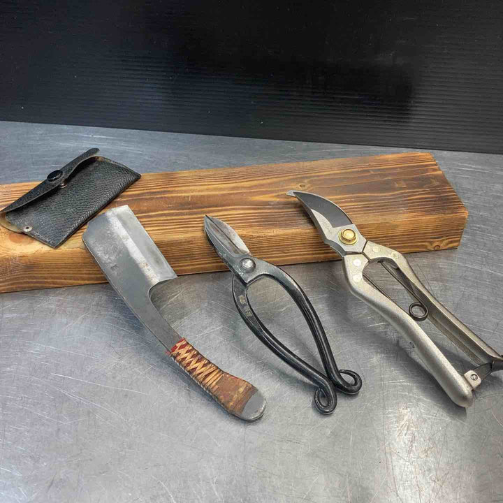 【中古品】 華道(生け花)道具 3点まとめ 鉈(なた) 鋏(はさみ) 東京 芳正 重友 興三 園芸 習い事 造園 【東大和店】