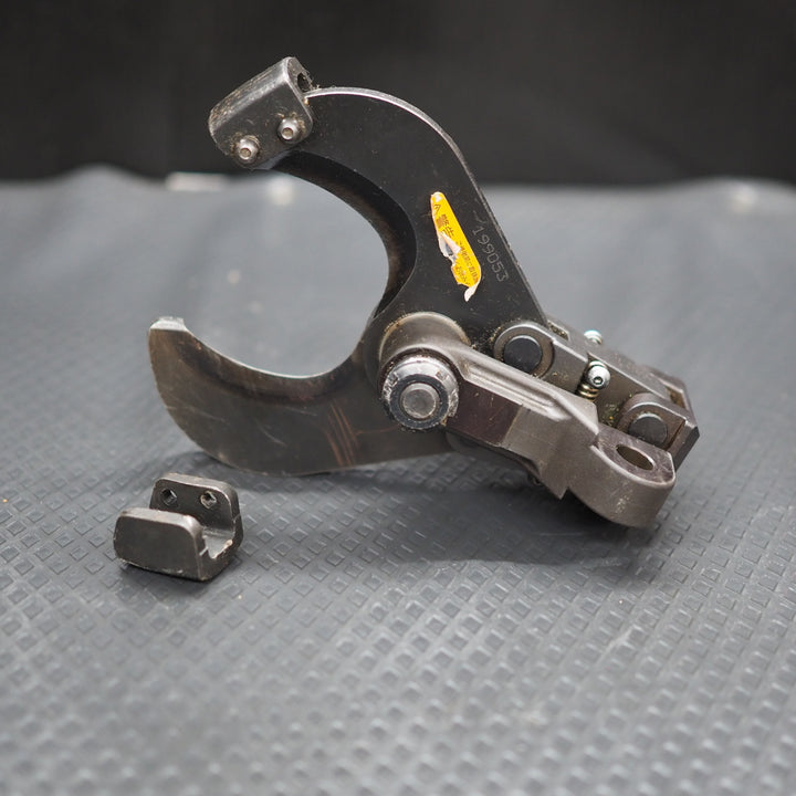 【中古・現状品】マキタ/makita 充電式圧着機 TC300DRG用 ケーブルカッタ A-69593【鴻巣店】