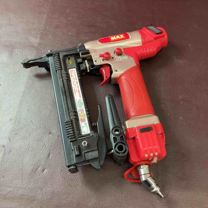 【中古品】★マックス(MAX) 高圧フロアタッカ HA-38F2(D)/4MA【東大和店】