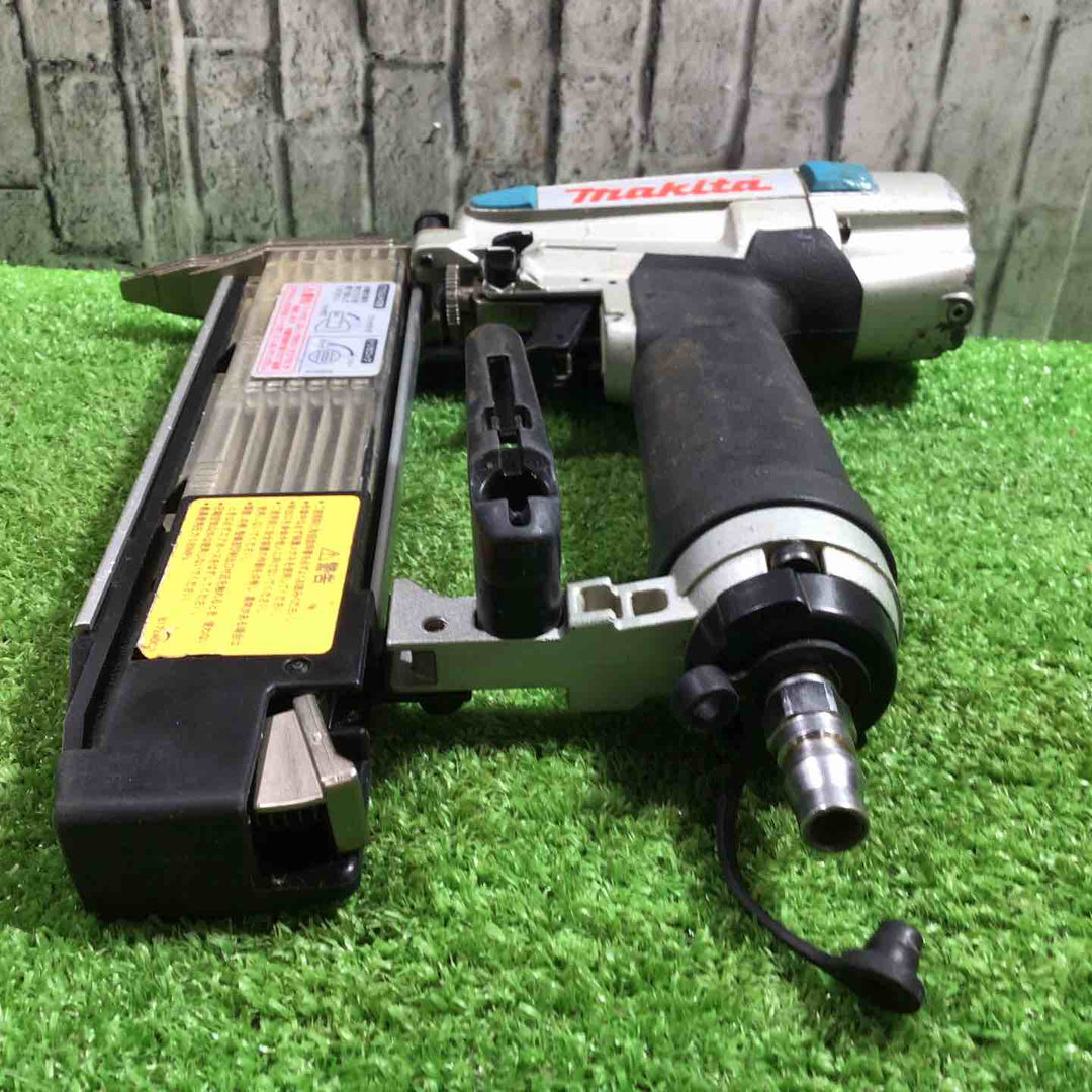 ★マキタ(makita) 常圧フィニッシュネイラ AF502N【川口店】