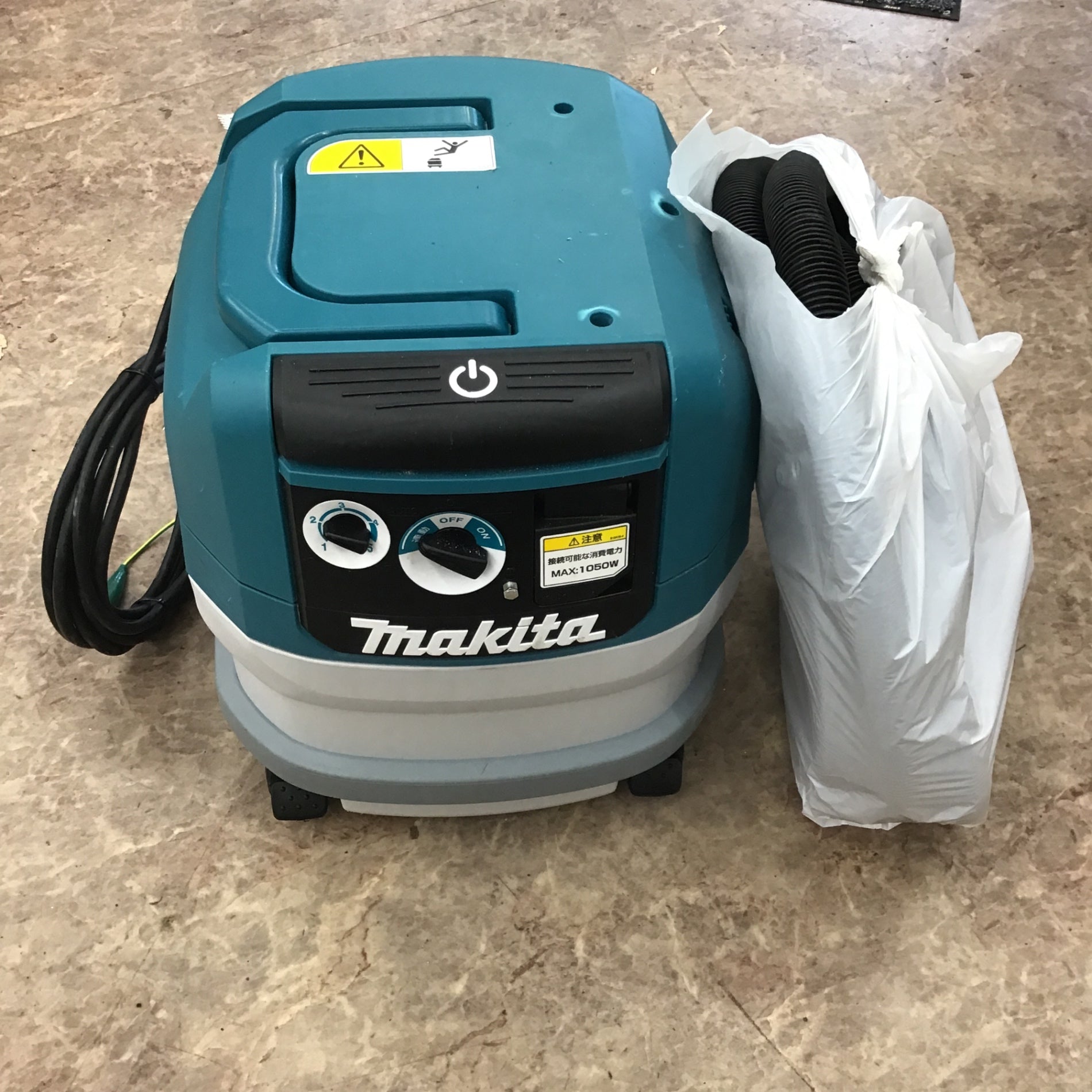 ☆マキタ(makita) 集じん機 乾式 VC0830【所沢店】 – アクトツール