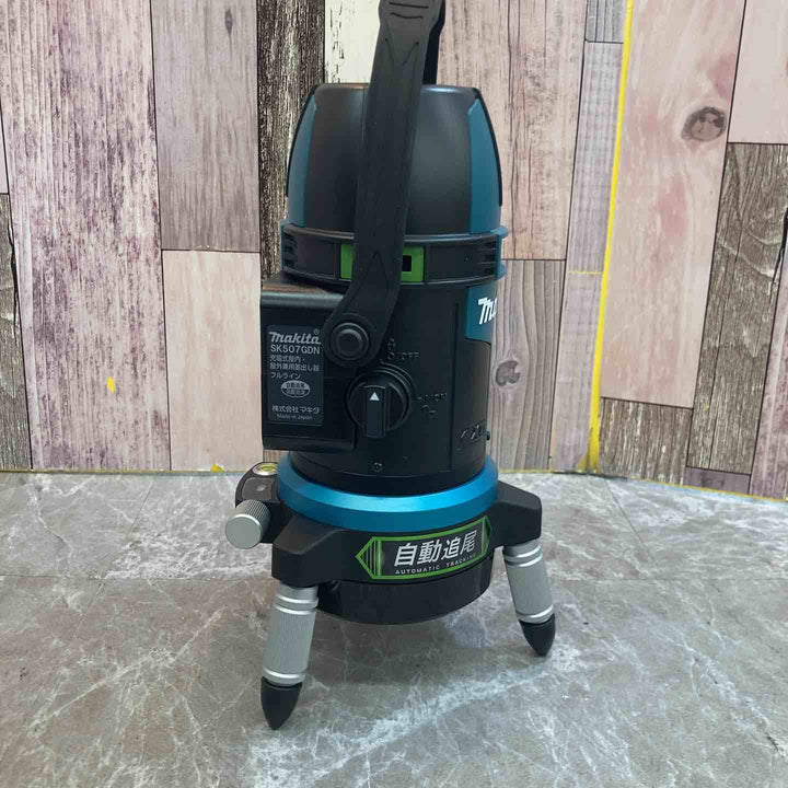 【未使用品】★マキタ makita 10.8V レーザー墨出し器 SK507GDZN 本体 受光器付【八潮店】