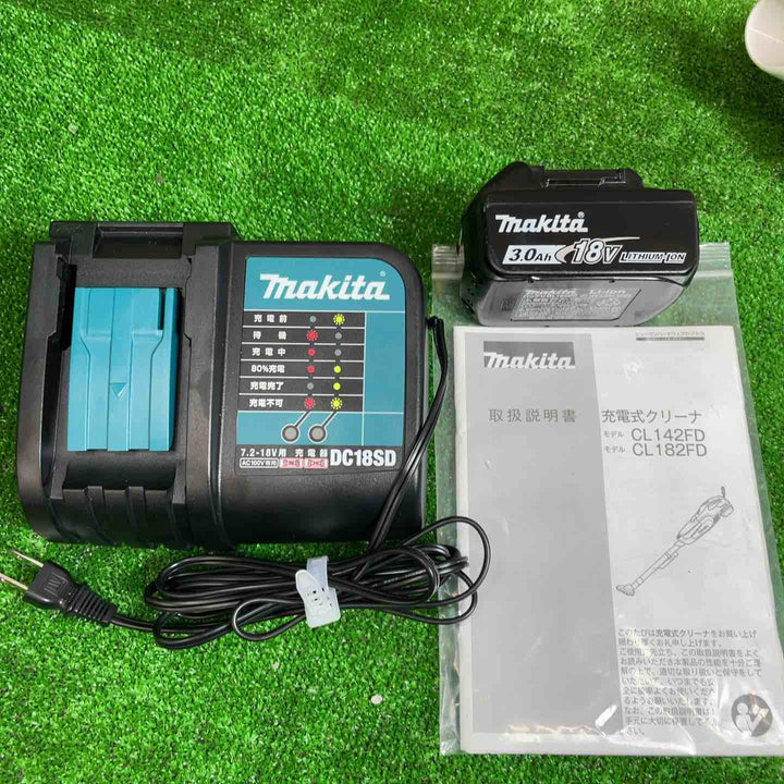 マキタ(makita) コードレスクリーナー CL182FDRFW サイクロンアタッチメント他付属品多数有【桶川店】