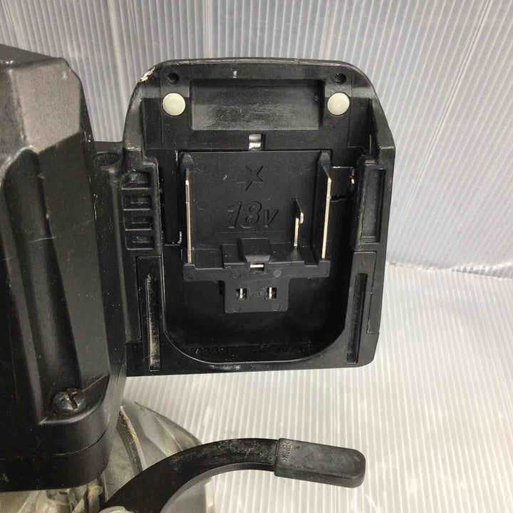 ★マキタ(makita) コードレス丸のこ HS631DZB【草加店】