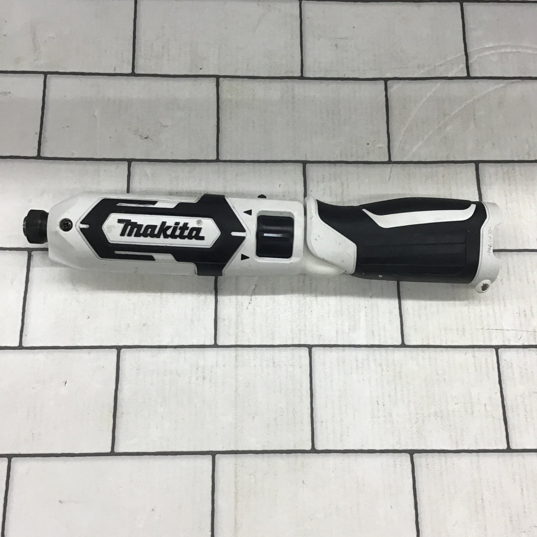 ★マキタ(makita) コードレスペンインパクトドライバー TD022DSHXW【所沢店】