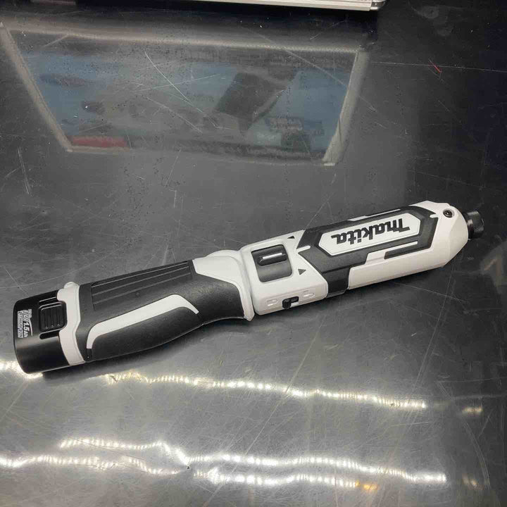 ★マキタ(makita) コードレスペンインパクトドライバー TD022DSHXW【川越店】