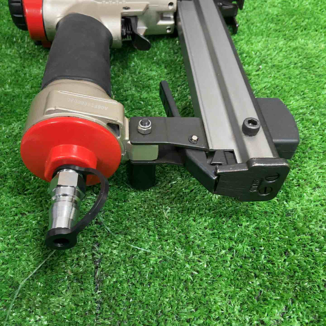 meite 常圧エアタッカ 4mm MT425JB ※箱なし【草加店】