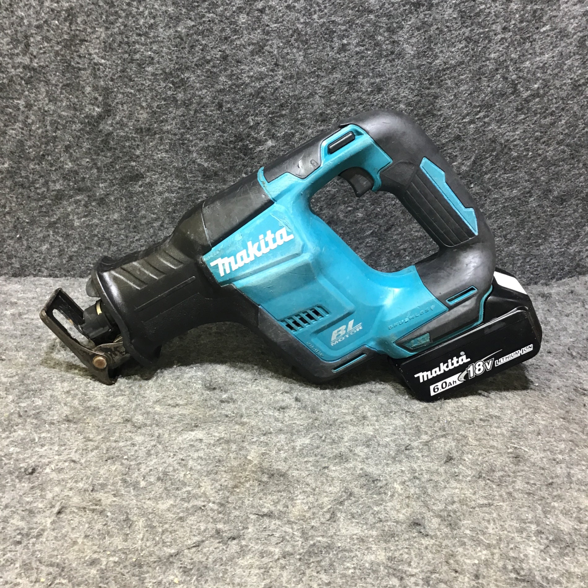 ★マキタ(makita) コードレスレシプロソー JR188DZ【桶川店】