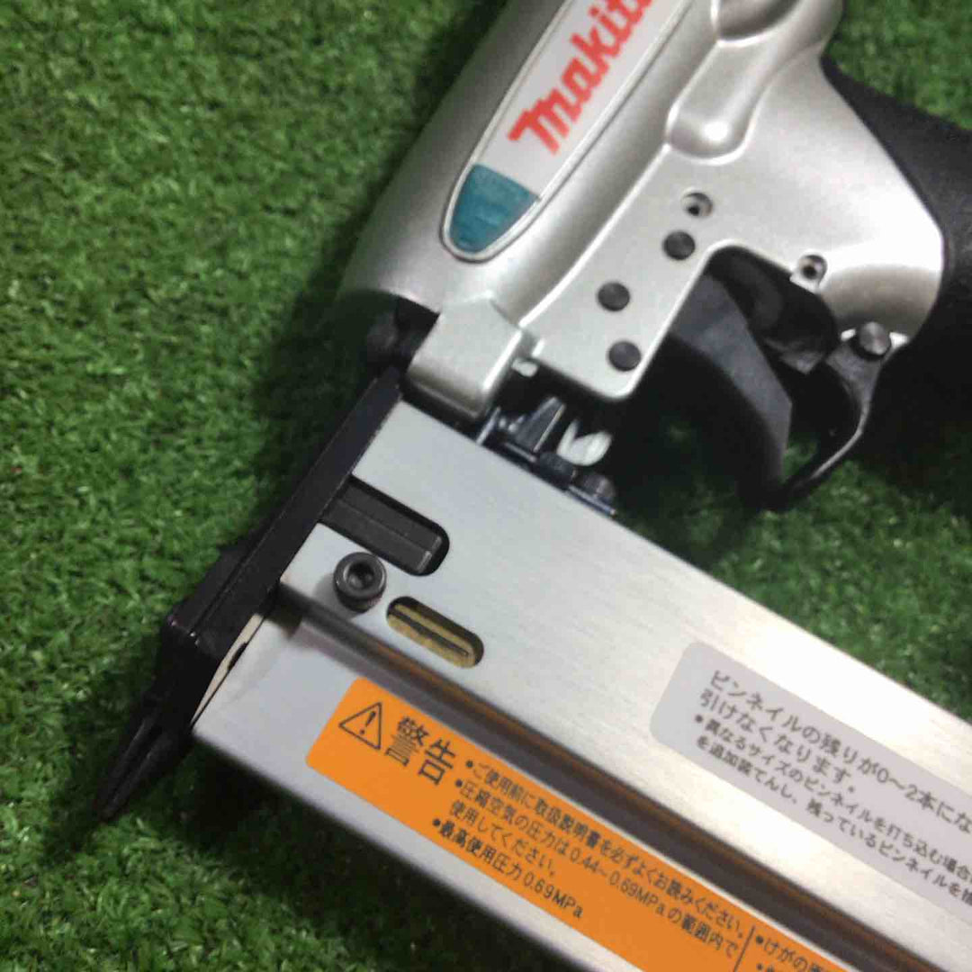 ★マキタ(makita) 常圧ピンネイラ AF351【川口店】