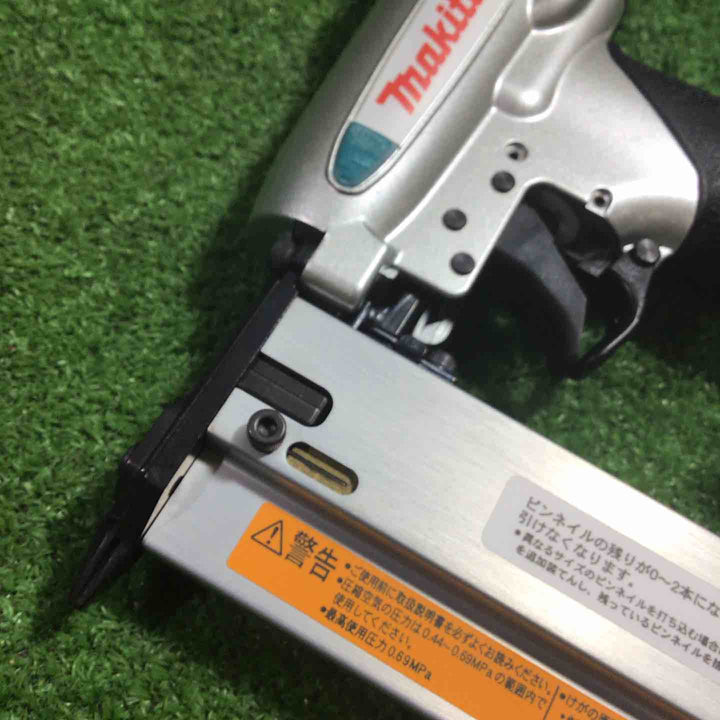 ★マキタ(makita) 常圧ピンネイラ AF351【川口店】