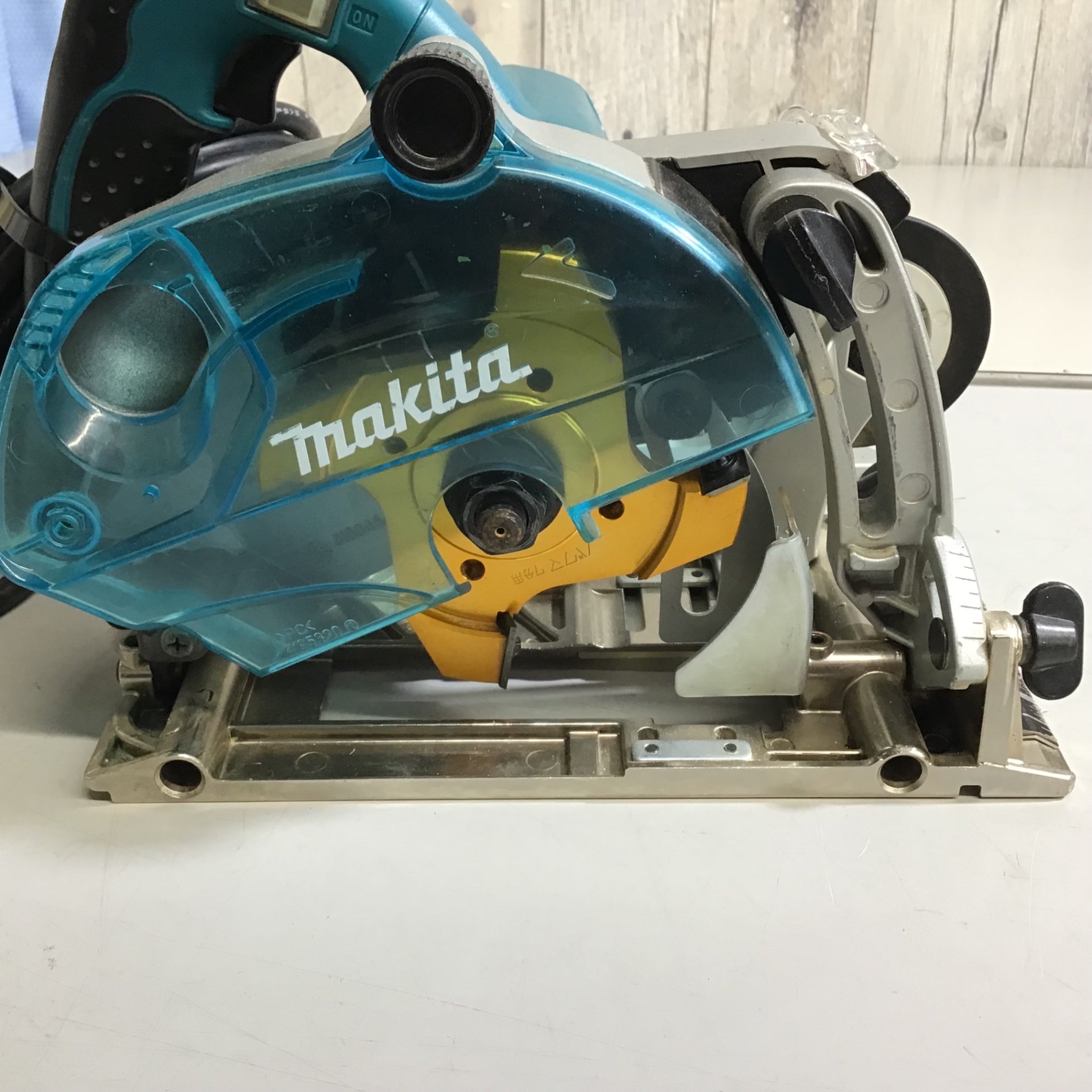 ☆マキタ(makita) 小型ミゾキリ 溝切 3005BA【戸田店】 – アクトツール