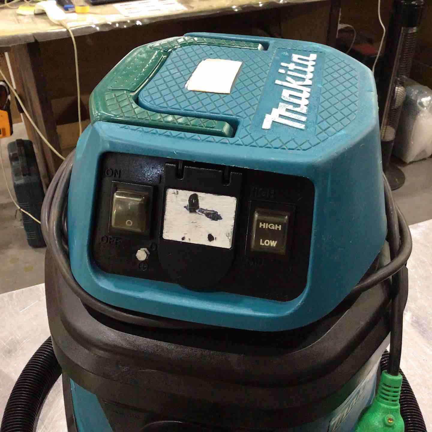 ◇マキタ(makita) 乾式 集じん機 472(P)【川口店】 – アクトツール