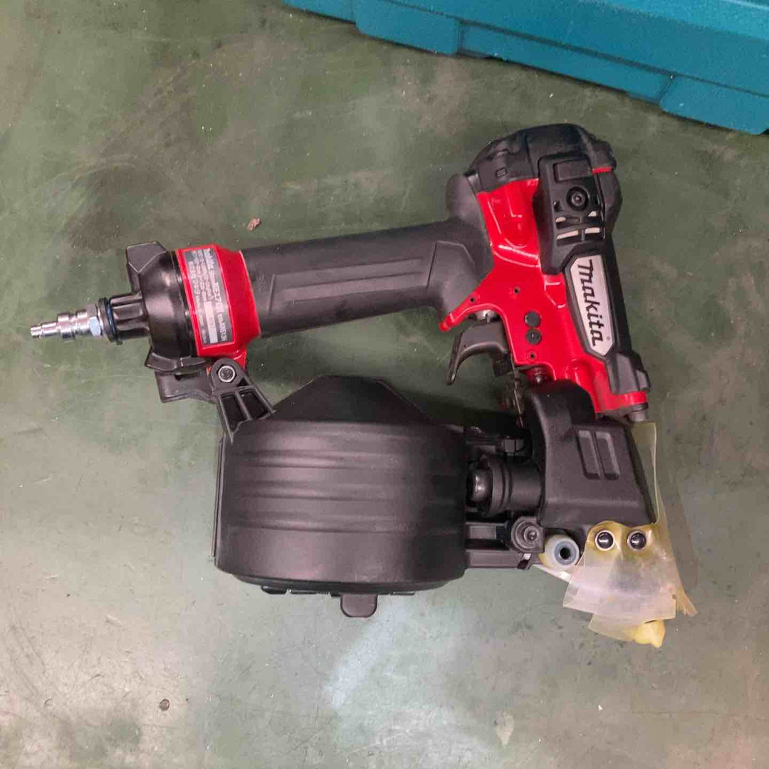 ★マキタ(makita) 高圧エア釘打ち機 AN513H 打ち込み確認済み N釘・CN釘非対応【戸田店】