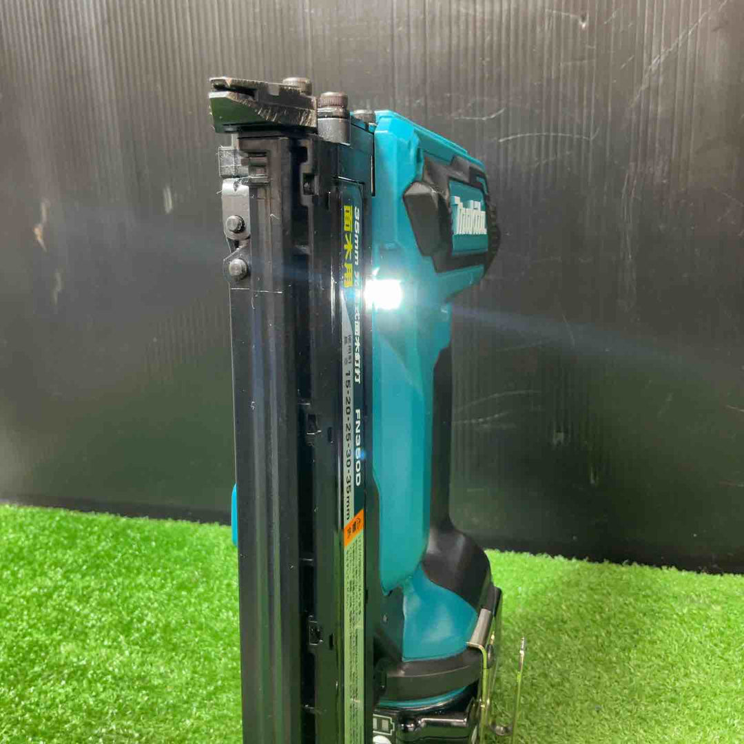 【美品】マキタ(makita) コードレスフィニッシュネイラ FN350DRG ◎18Vバッテリー2個付き！【岩槻店】