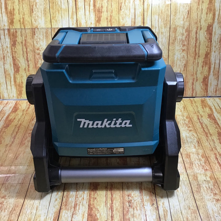 ○マキタ(makita) コードレススタンドライト 40Vmax 本体のみ/バッテリ・充電器別売 ML003G 青【川崎店】