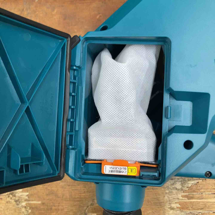 ◇マキタ(makita) コードレスクリーナ CL184DZ【柏店】