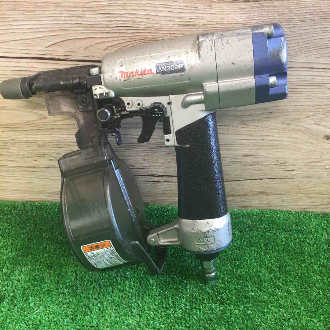 ☆マキタ(makita) 常圧釘打ち機 AN302P【町田店】