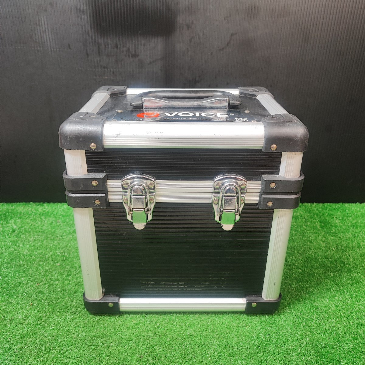 〇VOICE レーザー墨出し器 5ライングリーンレーザー 矩十字・横 VLG-5X