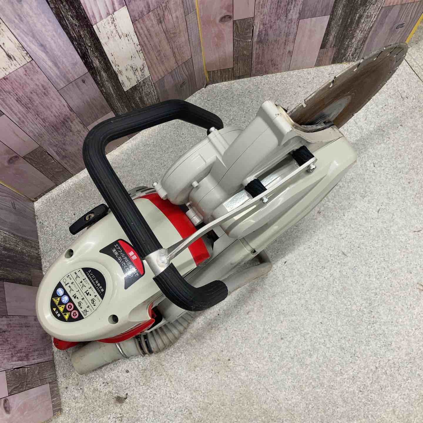 【中古】新ダイワ shindaiwa ECD7414S エンジンカッター 本体のみ【ハンズクラフト佐賀】 ☆新ダイワ(Shindaiwa) エンジンカッター ECD7414S-CD【八潮店