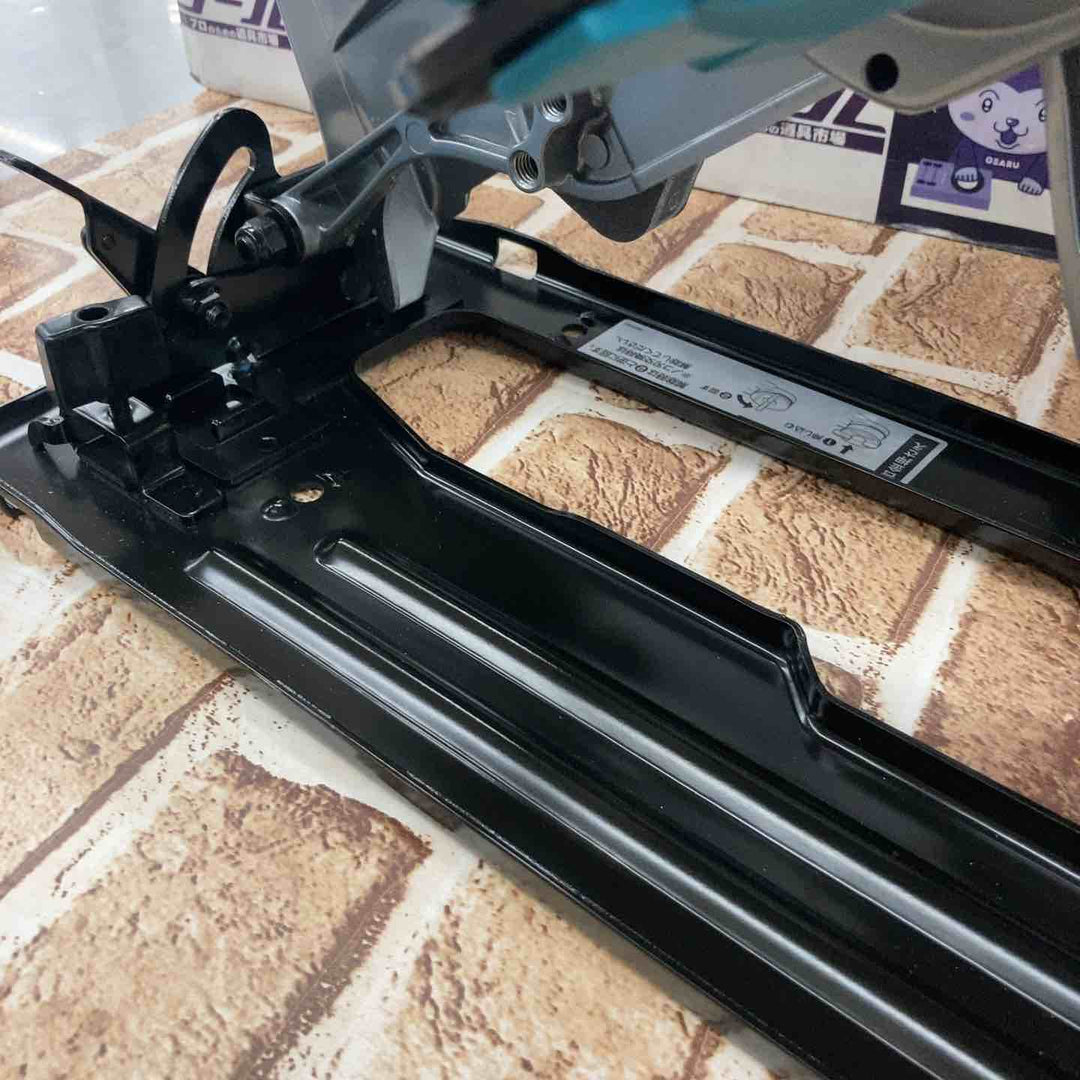 ★マキタ(makita) 415mmコードレス丸ノコ HS013GZ【所沢店】