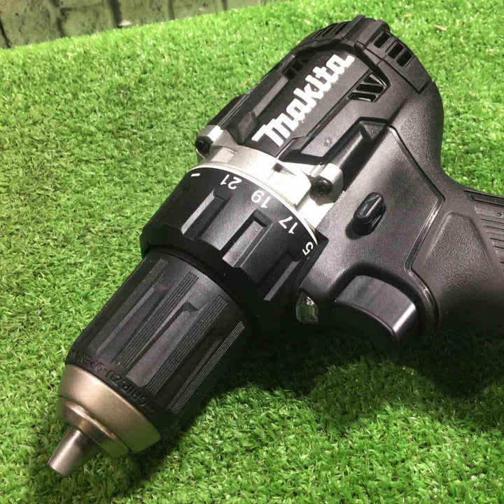 ◇マキタ(makita) コードレスドリルドライバー DF484DRGXB 黒【川口店】
