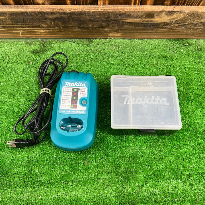 ☆マキタ(makita) 充電式ペンインパクトドライバ TD021DS【桶川店】