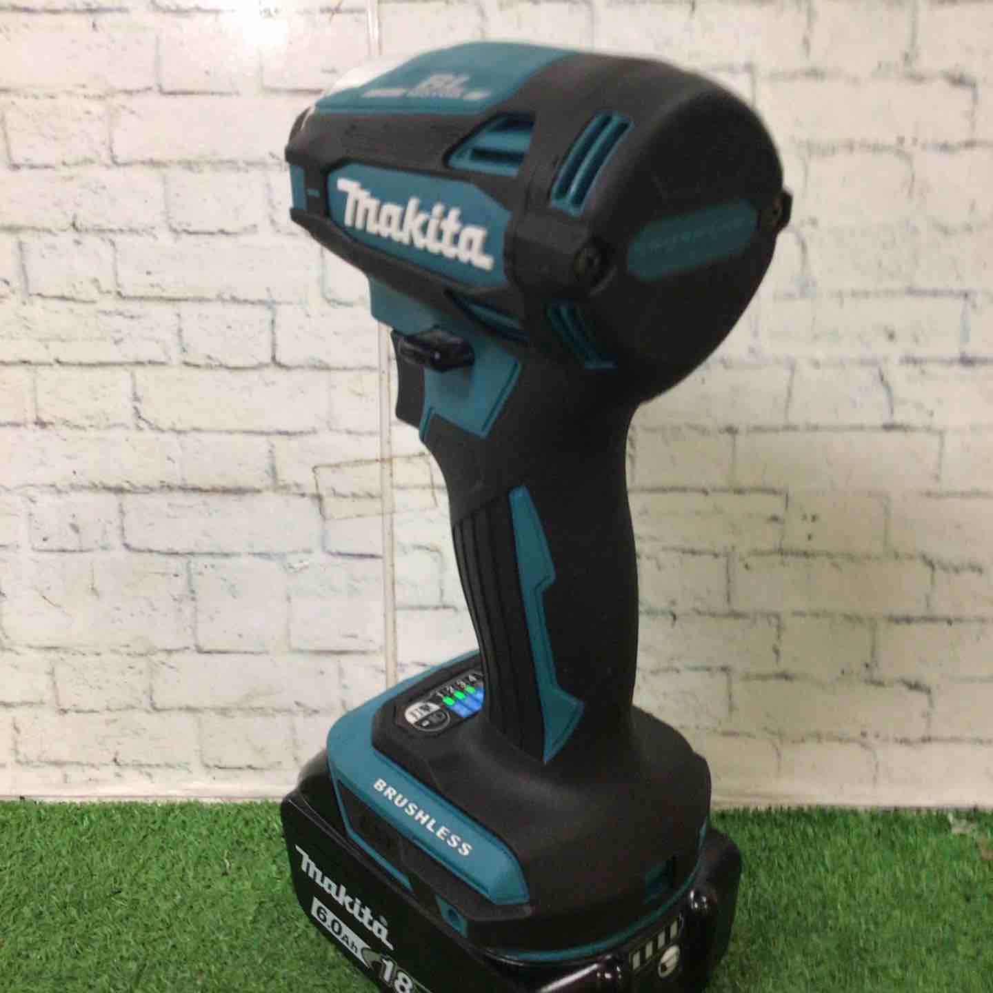 ☆マキタ(makita) コードレスインパクトドライバー TD172DRGX