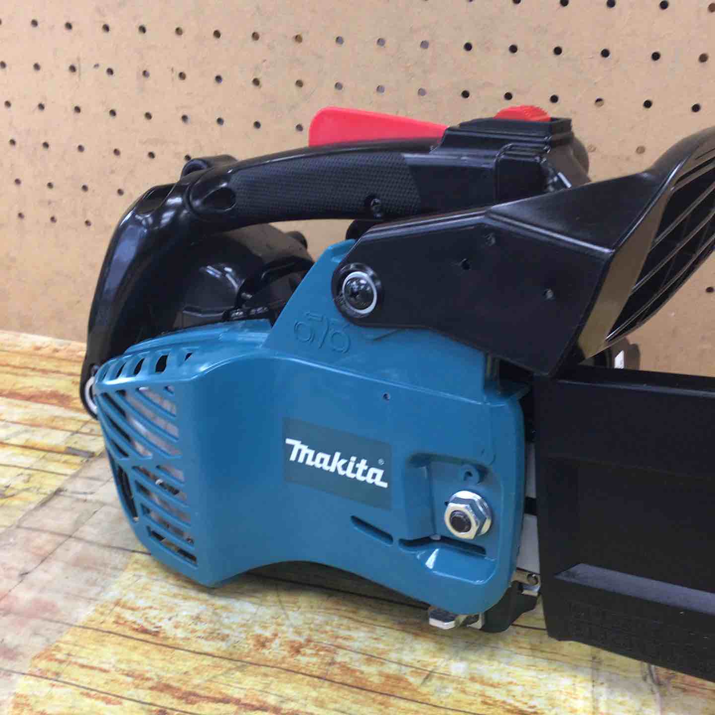 マキタ(makita) エンジンチェーンソー MEA3110TM【川崎店】 – アクト