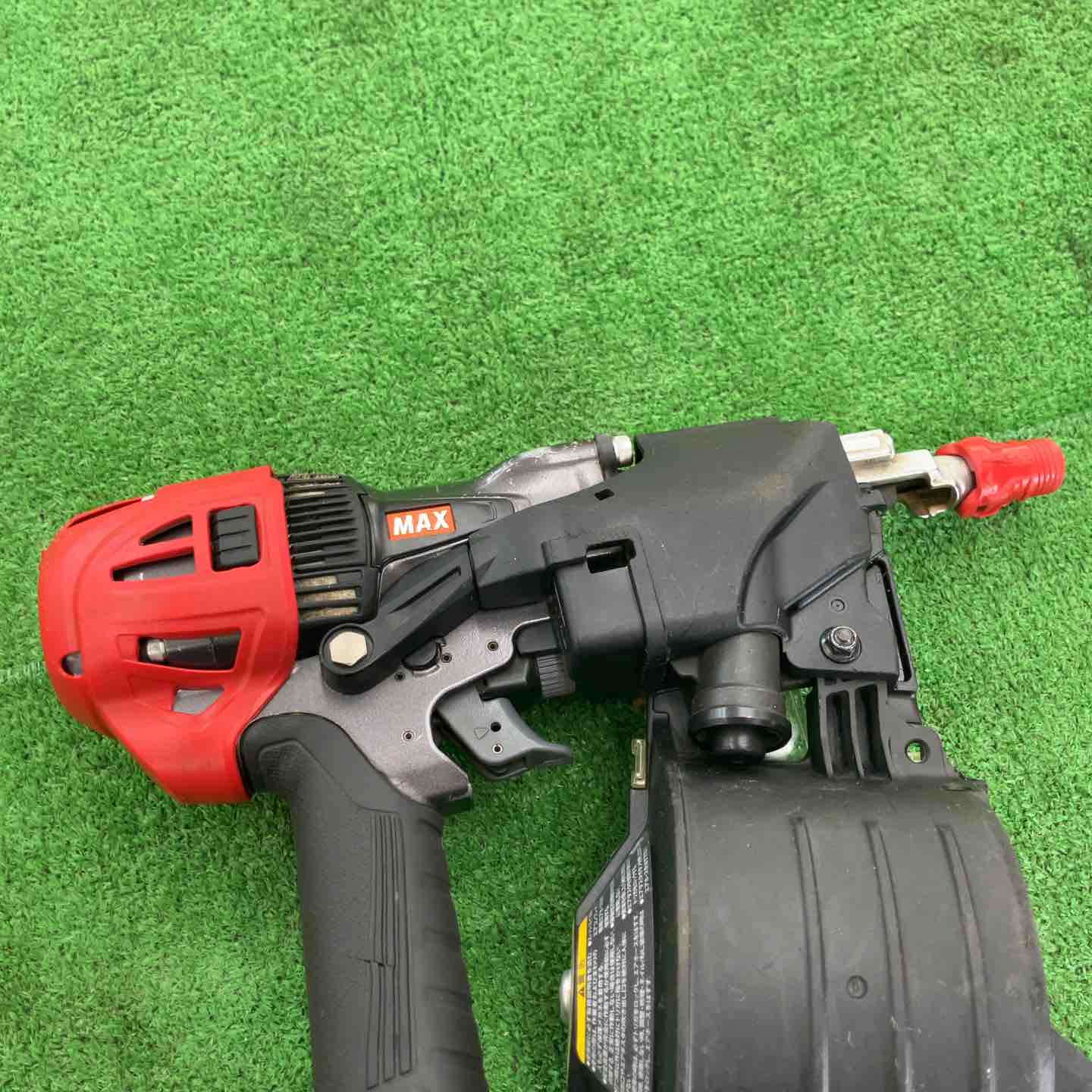 中古品】 マックス/MAX 高圧エア釘打ち機・HN-65FW1 【桶川店