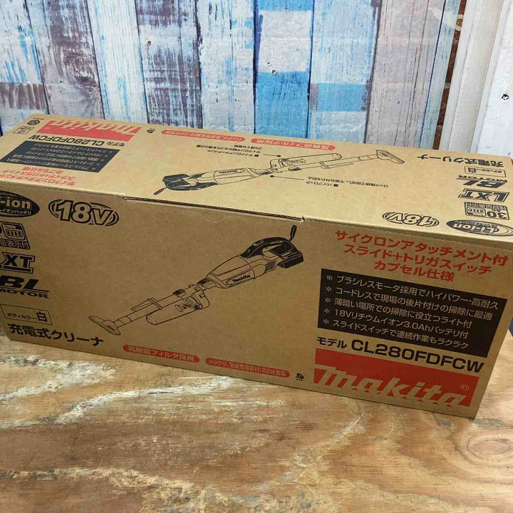 【未使用品】◇マキタ(makita) コードレスクリーナ CL280FDFCW バッテリー充電器付き【柏店】