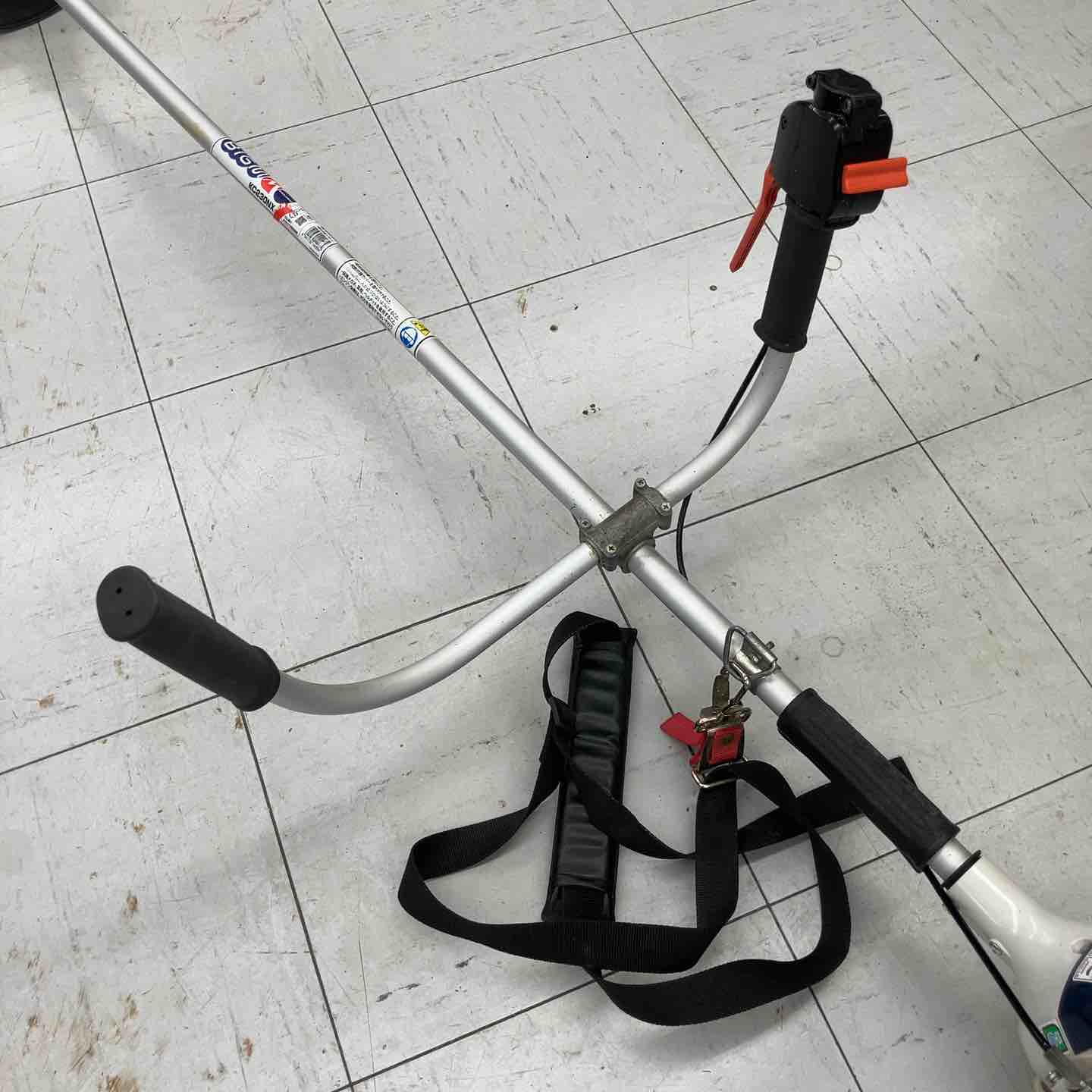 店頭受取り限定】 丸山製作所/BIG-M エンジン刈払機・KC230NX