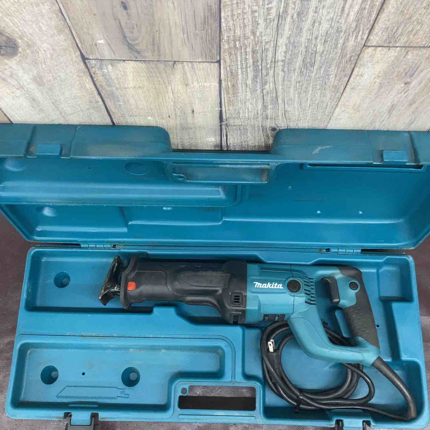 マキタ(makita) レシプロソー JR3050T【川崎店】 マキタ(makita) レシプロソー JR3050T【川崎店】 – アクトツール