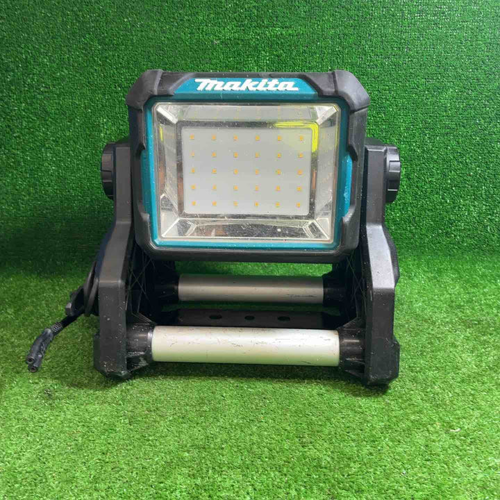 【中古品】 マキタ(makita) コードレススタンドライト ML811 【藤沢店】