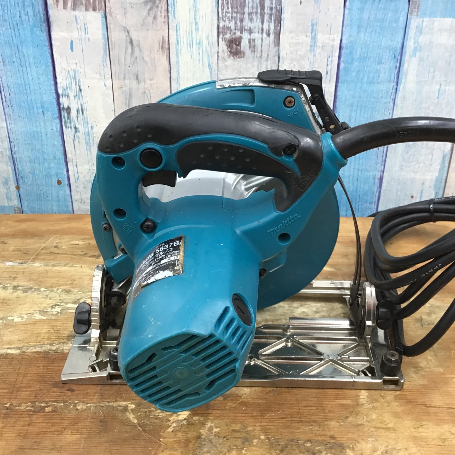 マキタ makita 190mm マルノコ 5837BA 丸ノコ 丸鋸 丸のこ マキタ makita 190mm マルノコ 5837BA 丸ノコ 丸鋸 丸のこ
