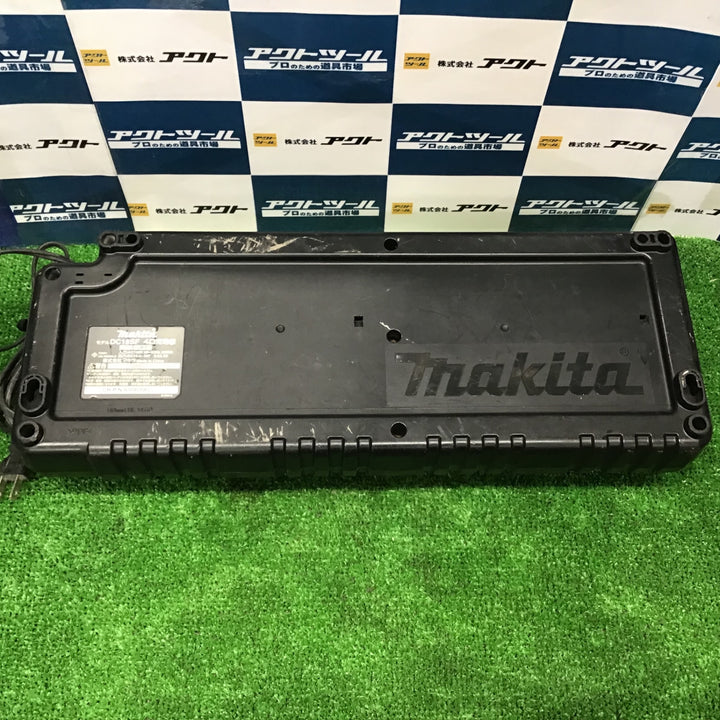 マキタ(makita) 4口充電器 DC18SF【中古品】