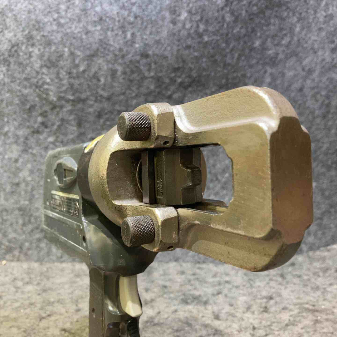 泉精器(IZUMI) コードレス油圧式圧着工具 REC-1520FMH【桶川店】