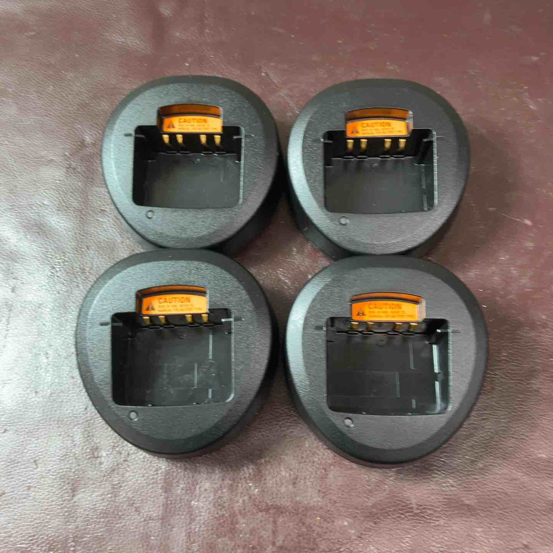 【中古品】5Wハイパワーデジタルトランシーバー VXD30 4台セット 増波対応 82ch 350MHz帯 IP67防塵・防水【東大和店】