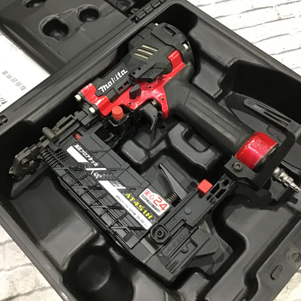 中古】マキタ makita AT451H 高圧フロアタッカ 使用ステーブル4MA線25~50mm