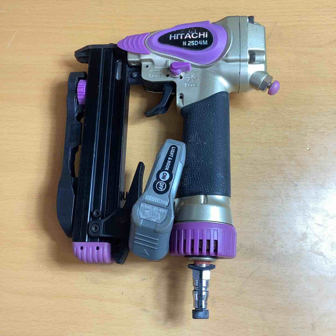 ☆ハイコーキ(HIKOKI ※旧:日立工機) 常圧エアタッカ N2504M【越谷店】