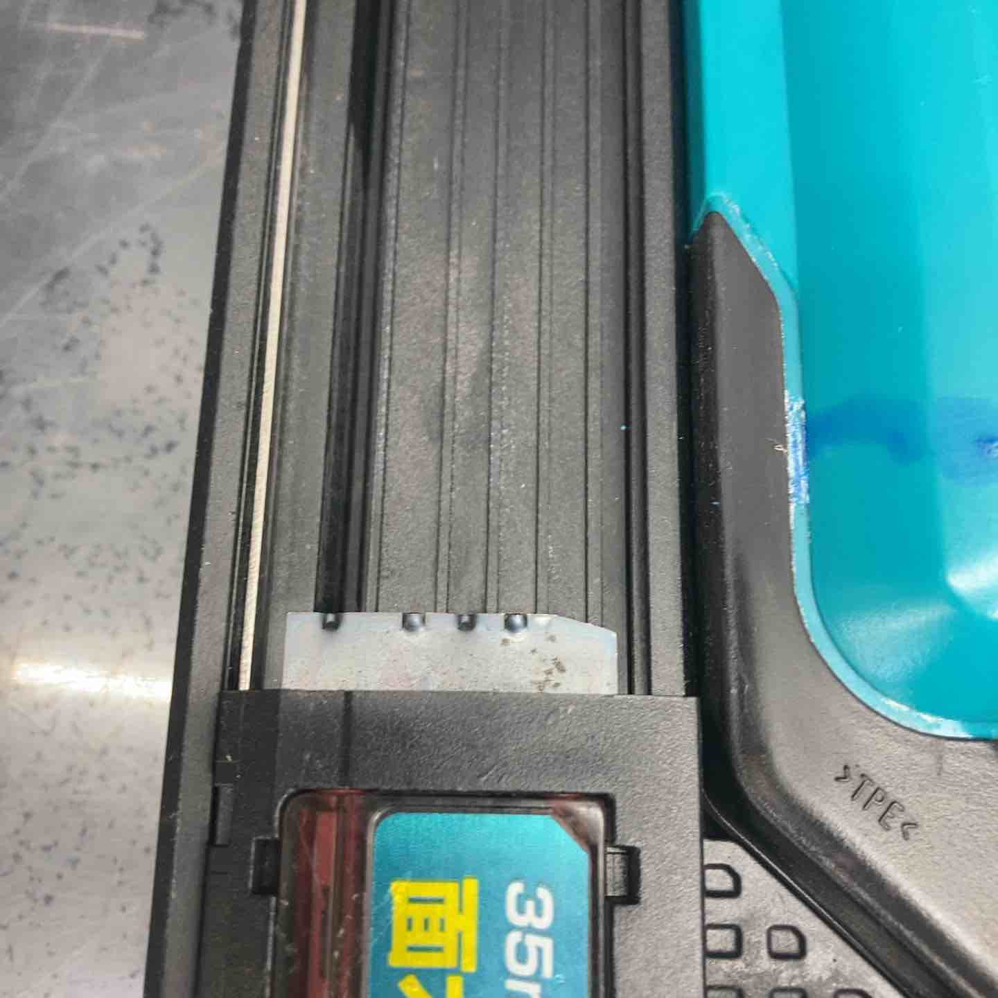 ◇マキタ 充電式35mm面木釘打ち機 FN350DZ【川越店】 – アクトツール