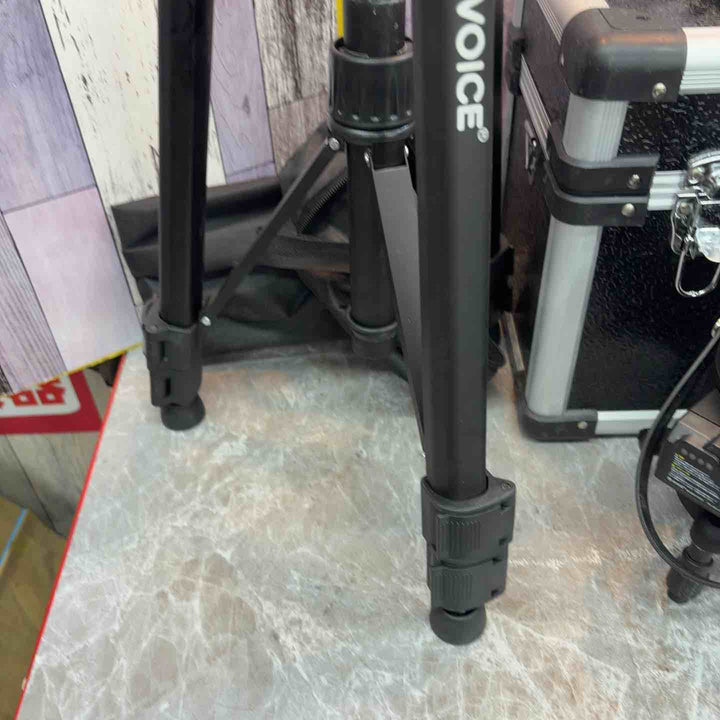 ◇VOICE レーザー墨出し器 フルライングリーンレーザー Model-G8【八潮店】