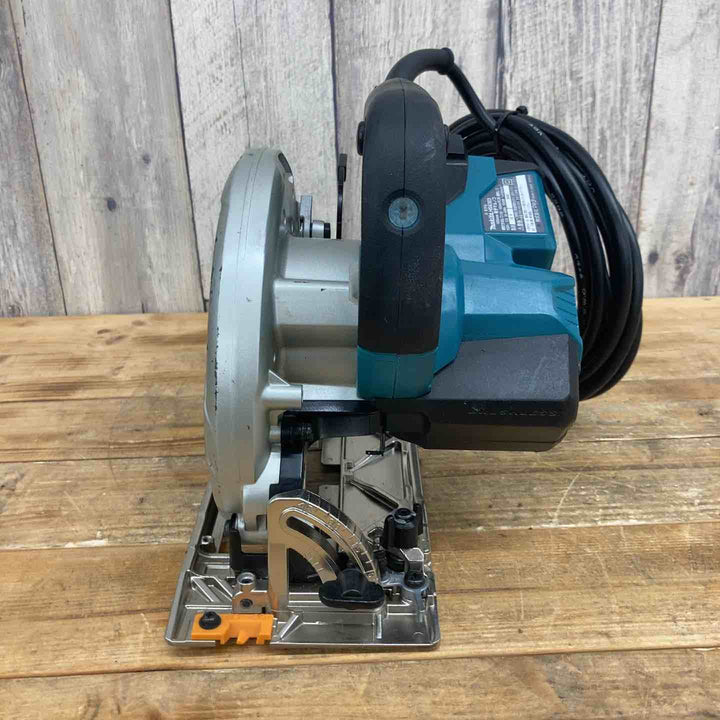 【中古品】 マキタ(makita) 165mm 電子マルノコ HS6303 100V 丸ノコ 【東大和店】