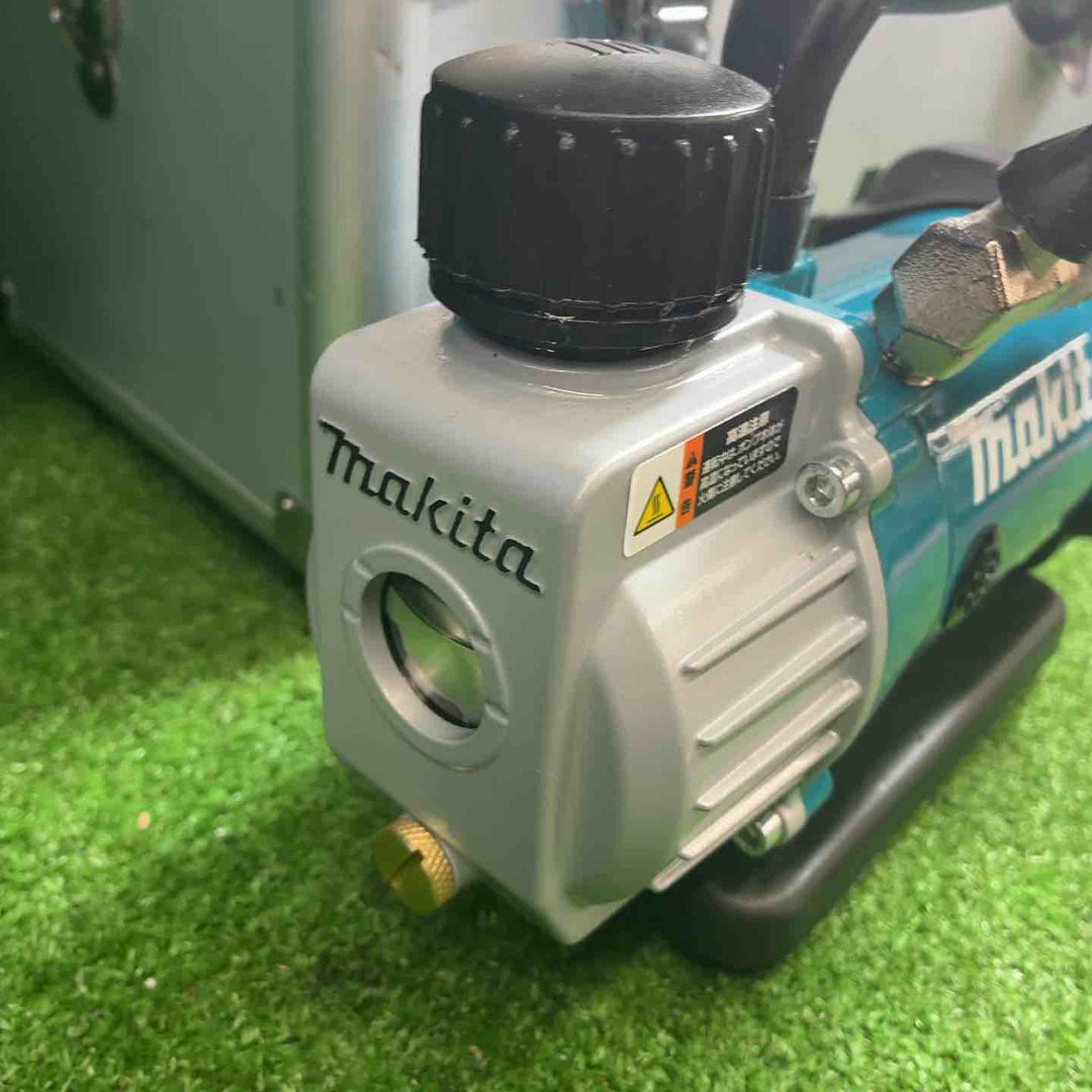 ★マキタ(makita) コードレス真空ポンプ VP180DZ【藤沢店】