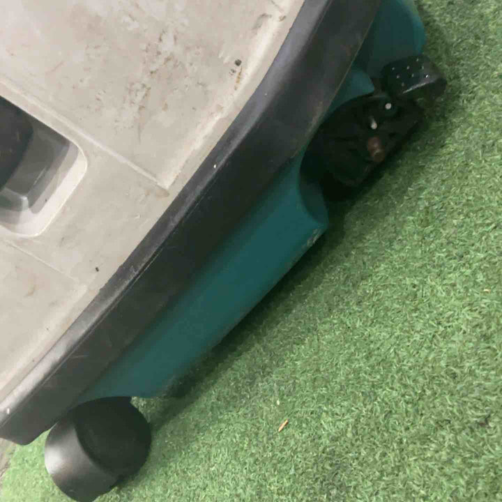 ★マキタ(makita) 集じん機 乾式 484(P) 動作確認済【川口店】