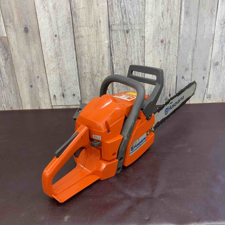 【中古品】Husqvarna(ハスクバーナ) エンジンチェンソー 137型【東大和店】