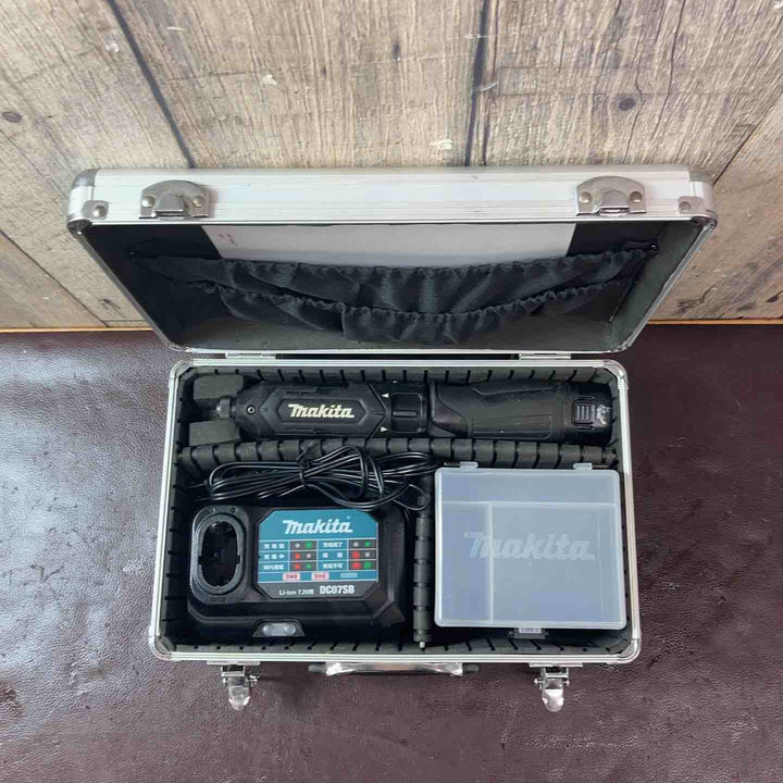 【中古品】マキタ(makita) コードレスペンインパクトドライバー TD022DSHXB【東大和店】