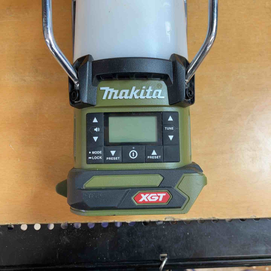 ★マキタ(makita) コードレスランタン付ラジオ MR008GZO【越谷店】
