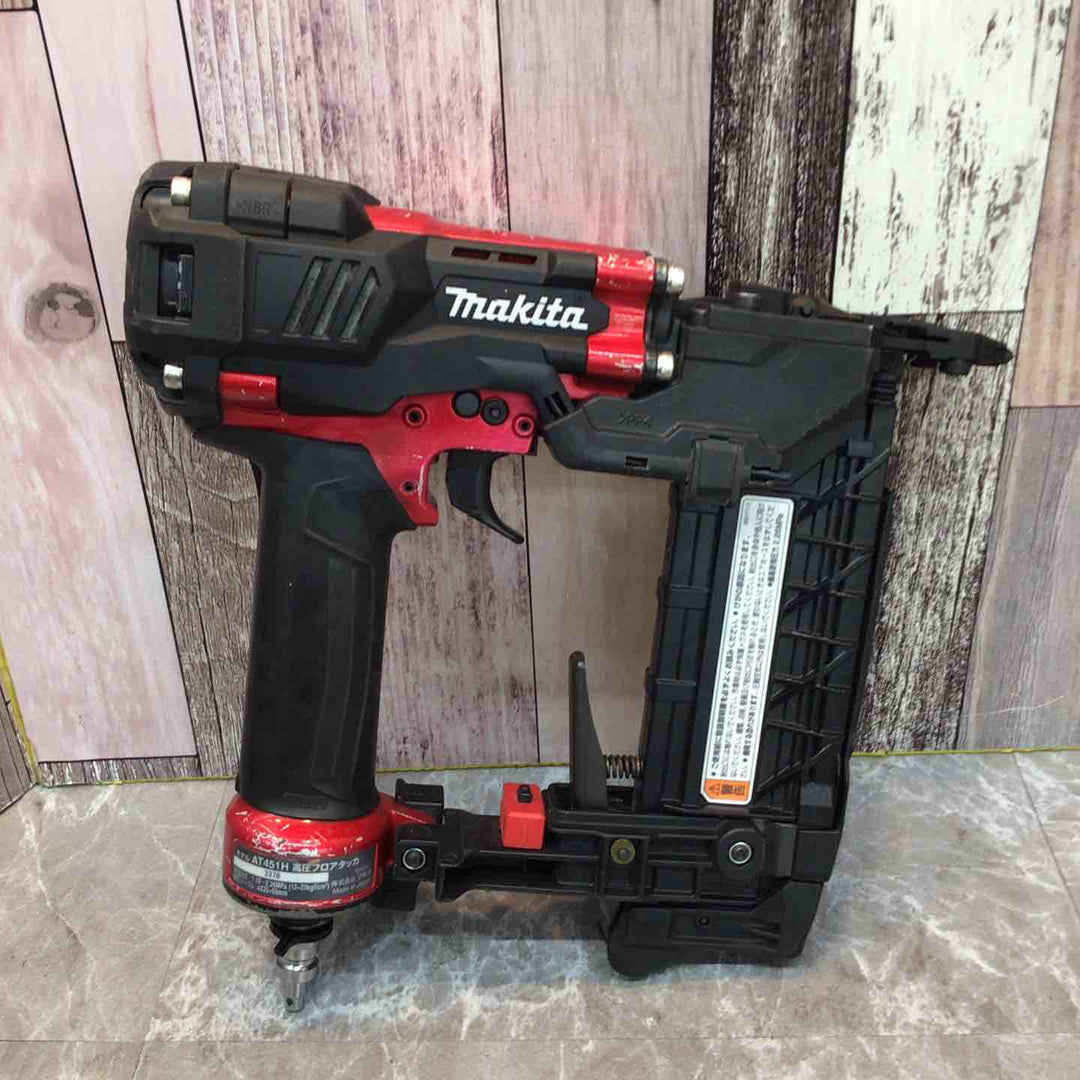 ★マキタ(makita) 高圧フロアタッカ AT451H【八潮店】